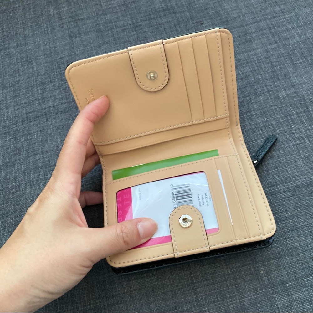 kate spade wallet NWT - Picture 2 of 3